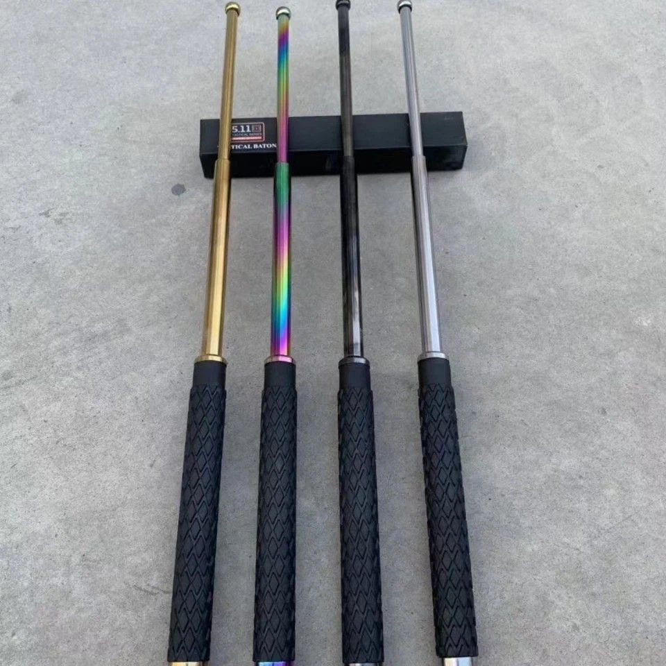 Poliisin teleskooppinen baton